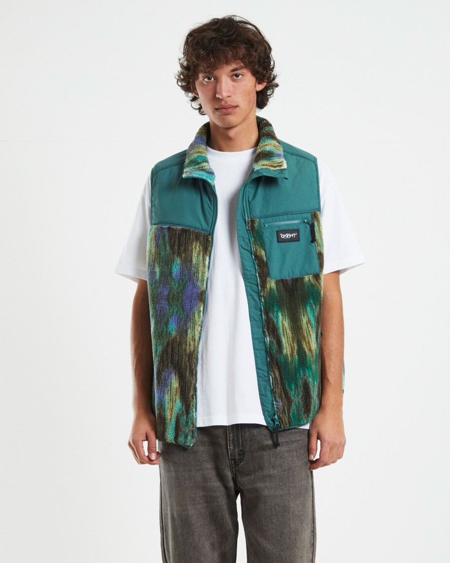 New INSIGHT Pass Out Sherpa Vest Multi