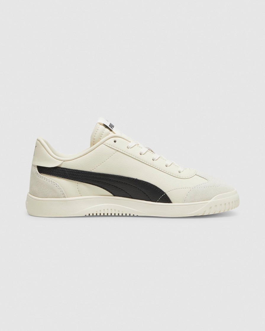 New PUMA Puma Club 5V5 Sd Vapor Sneakers In Ivory/Black