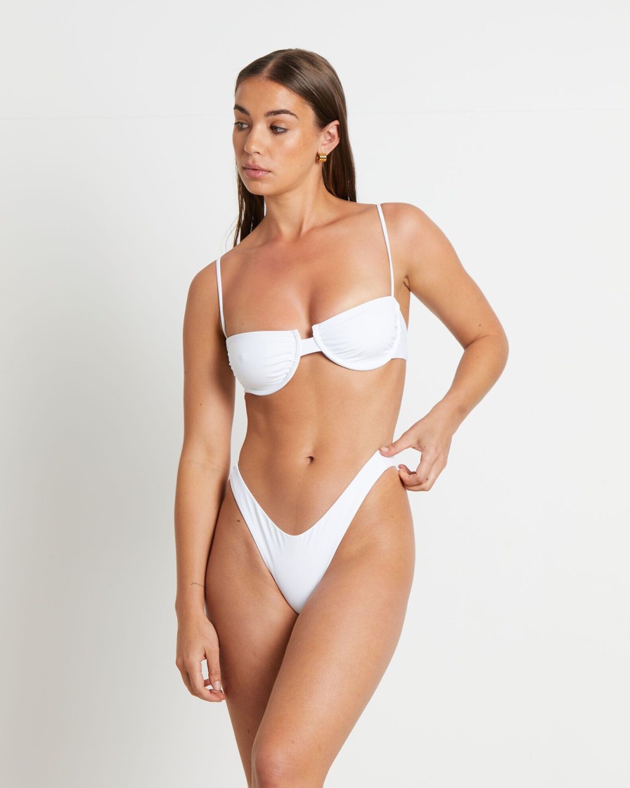 Hot SUBTITLED Skinny Strap Underwire Bikini Top In White