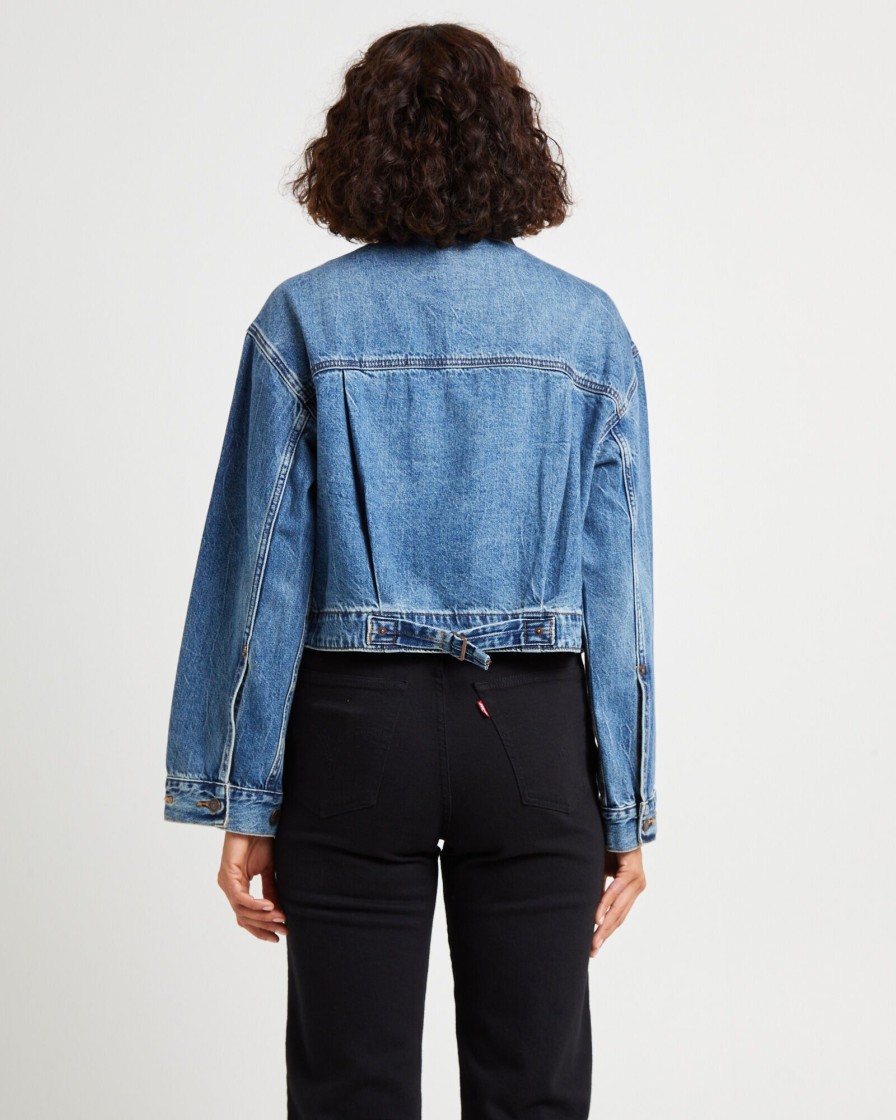 New LEVIS Tailored 90S Denim Trucker Jacket