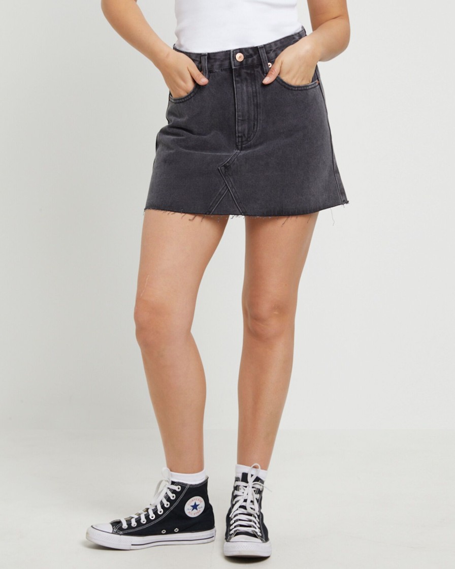 New INSIGHT Hattie Denim Mini Skirt In After Dark Black