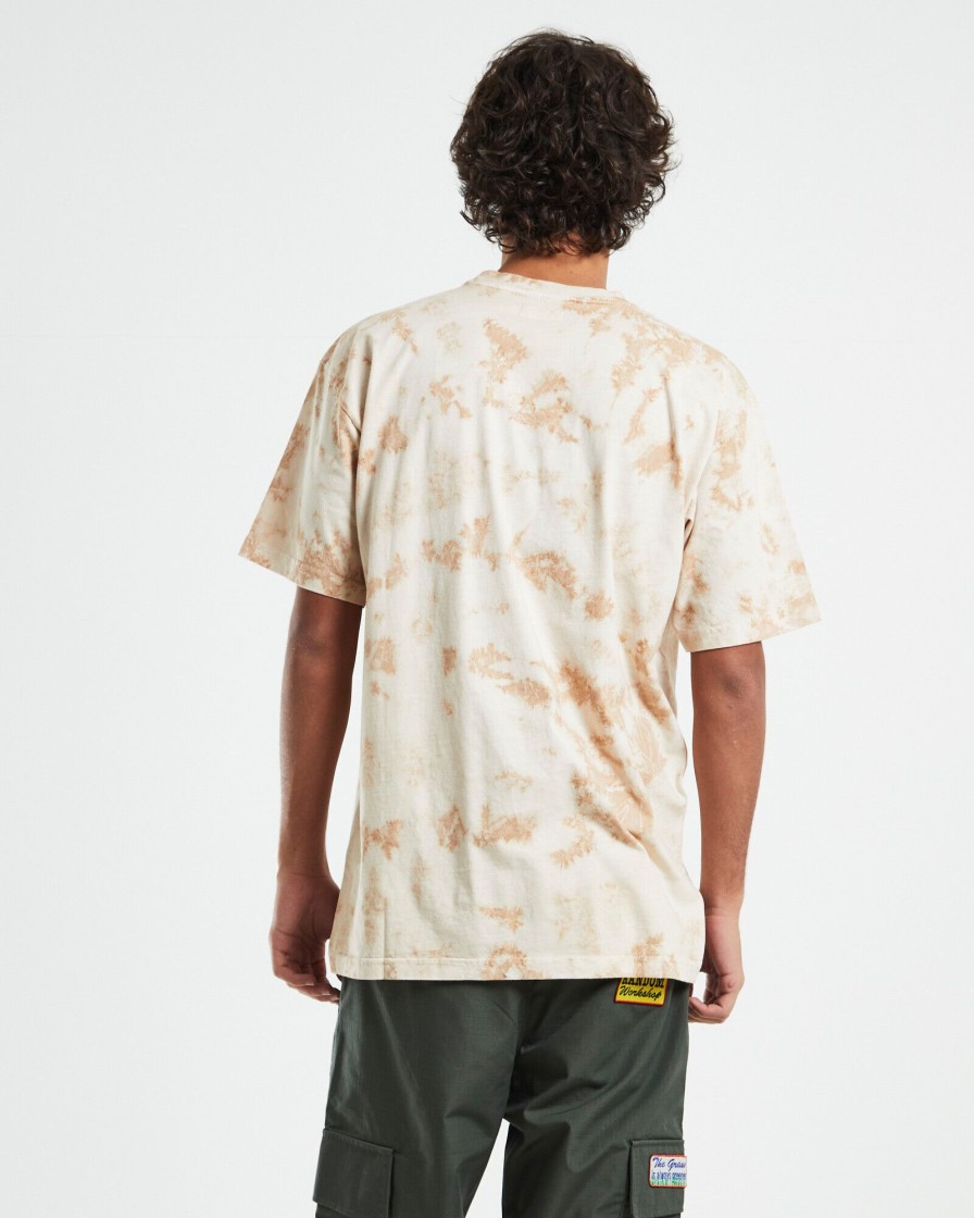 Best MARKET Smiley Guide T-Shirt Rust Tie Dye