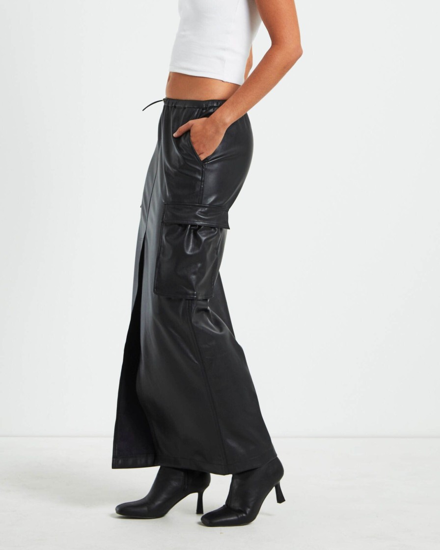 Clearance ALICE IN THE EVE Phoebe Leather Look Cargo Skirt Black