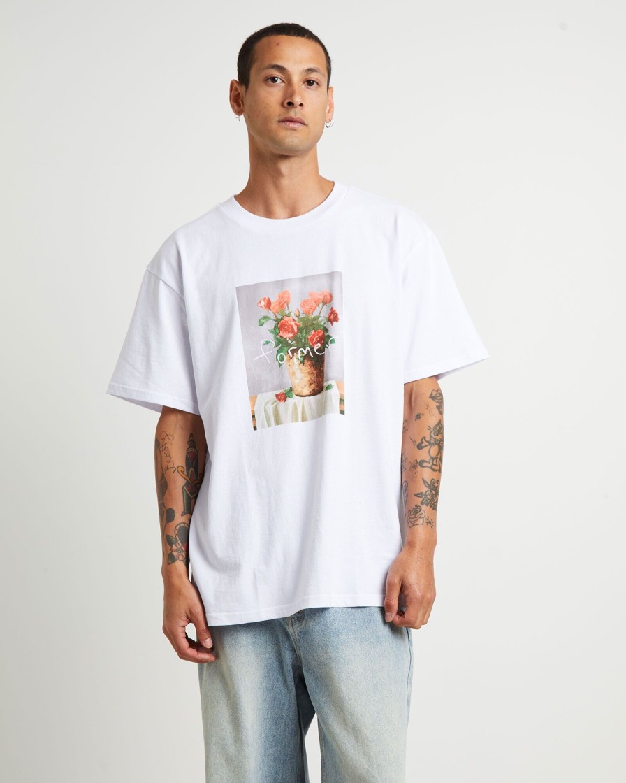 Best FORMER Still Life Short Sleeve T-Shirt In White