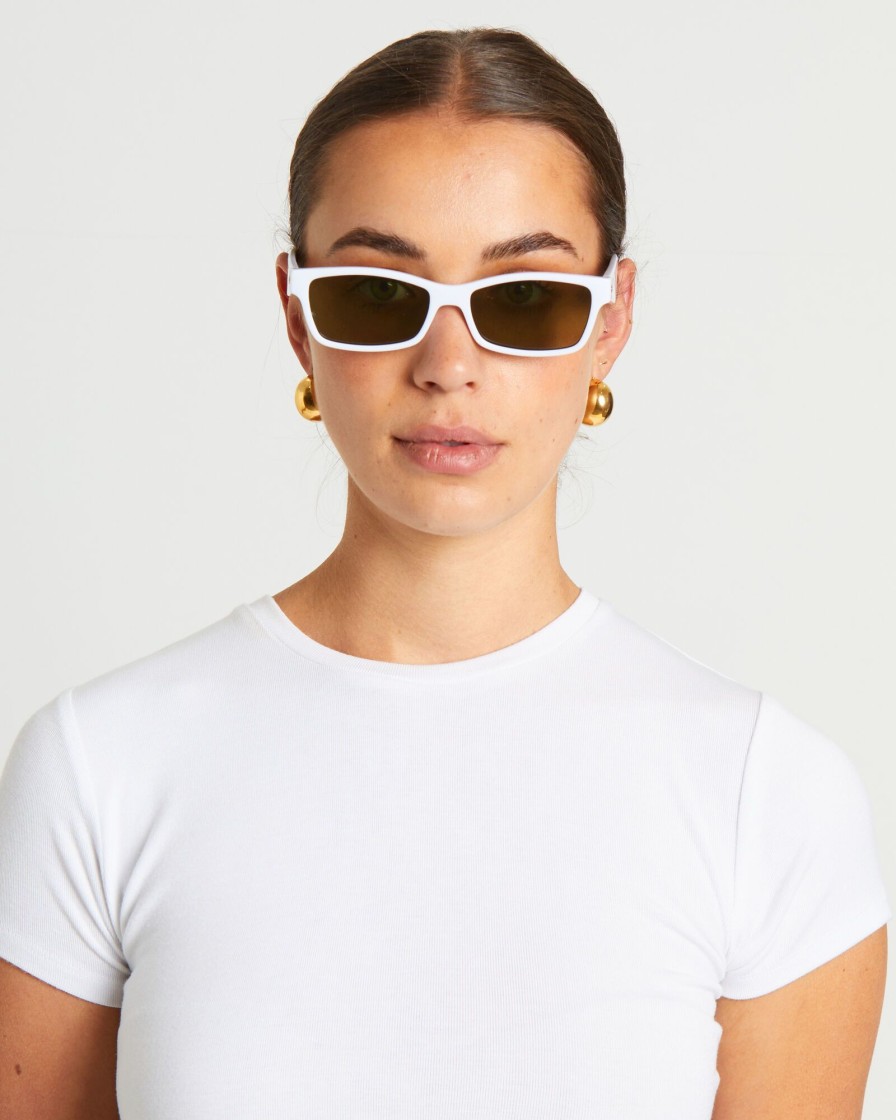 Best LE SPECS Le Sustain Plateaux Sunglasses In White/Moss Mono