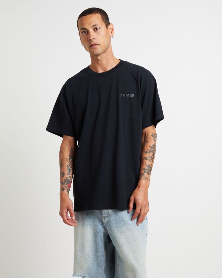 Best FORMER Collision Crux Short Sleeve T-Shirt In Black